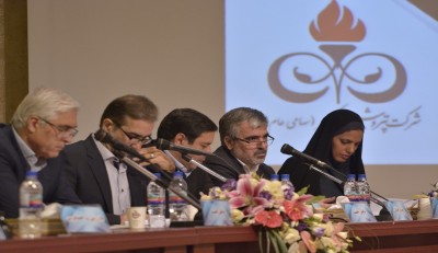 کسب رتبه ۳۸ در بین صد شرکت برتر ایران توسط شرکت پتروشیمی امیرکبیر کسب رتبه ۳۸ در بین صد شرکت برتر ایران توسط شرکت پتروشیمی امیرکبیر
